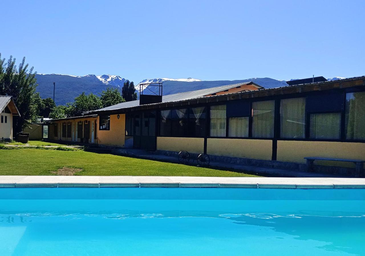 Corinto Hostel El Bolsón Zewnętrze zdjęcie